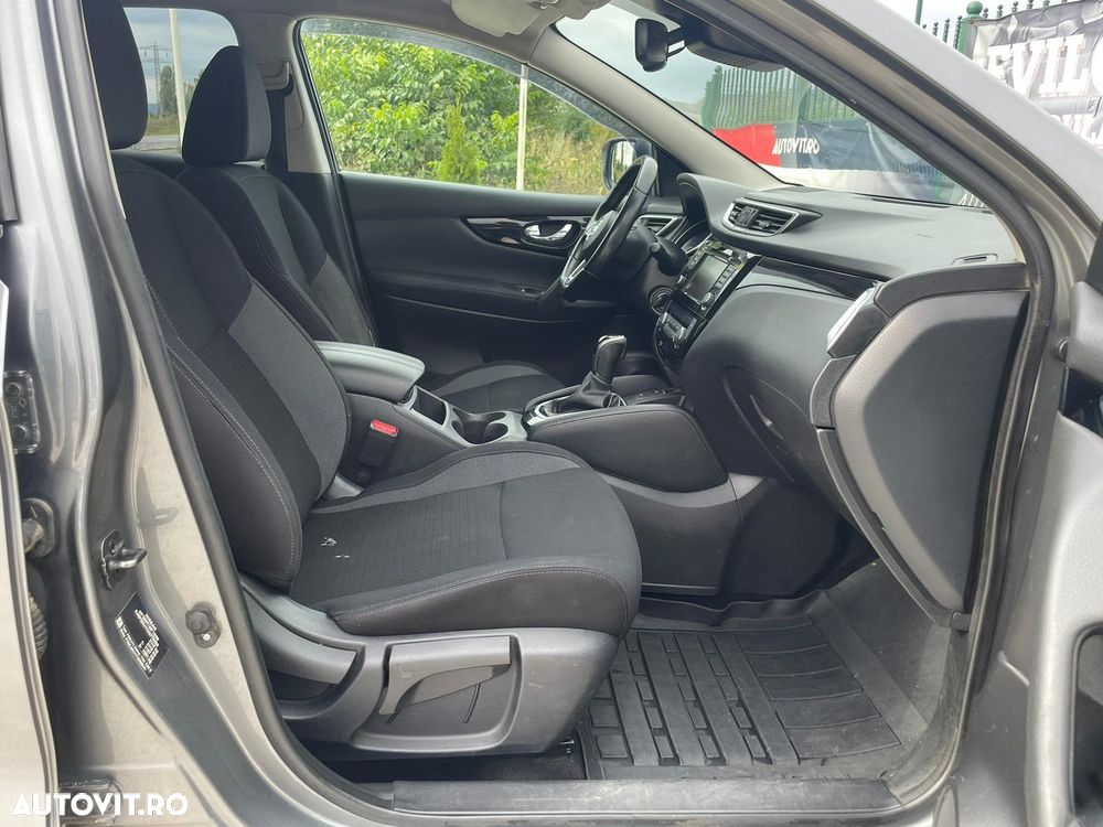 Nissan Qashqai - 11