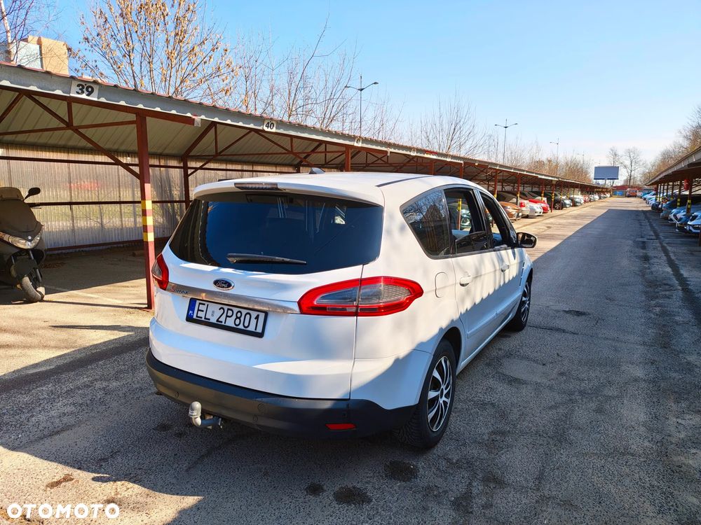 Ford S-Max 2.0 TDCi DPF Titanium - 4