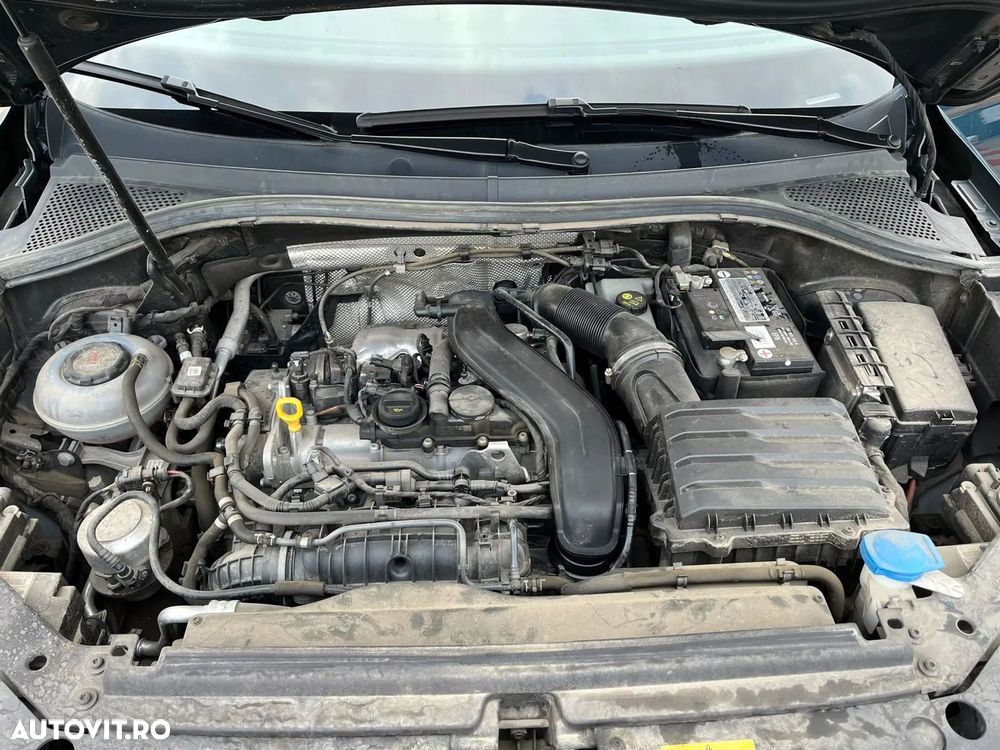 Volkswagen Tiguan - 24