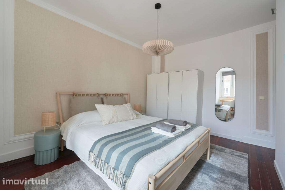 Quarto - localizado em Marquês de Pombal Lisbon - Grande imagem: 5/60