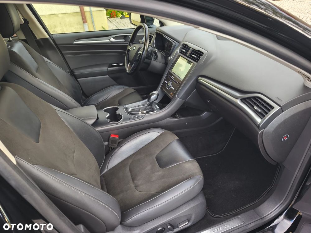 Ford Mondeo 2.0 TDCi Titanium PowerShift - 13