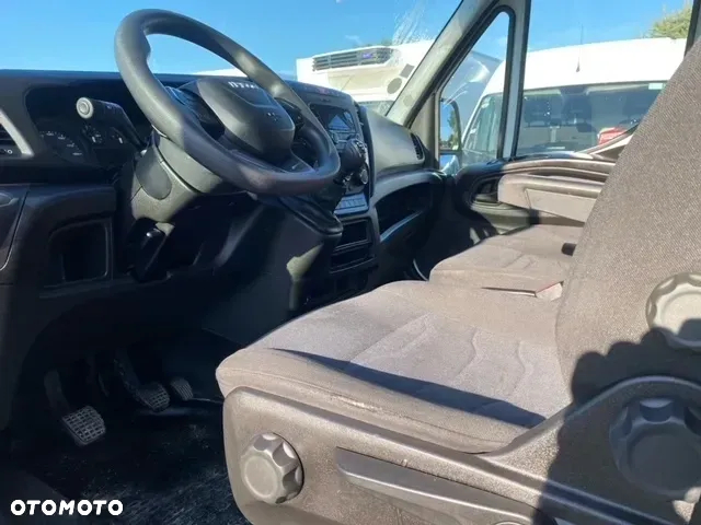 Iveco Daily kontener z windą 35S14 2,3 140 KM klima tempomat - 8