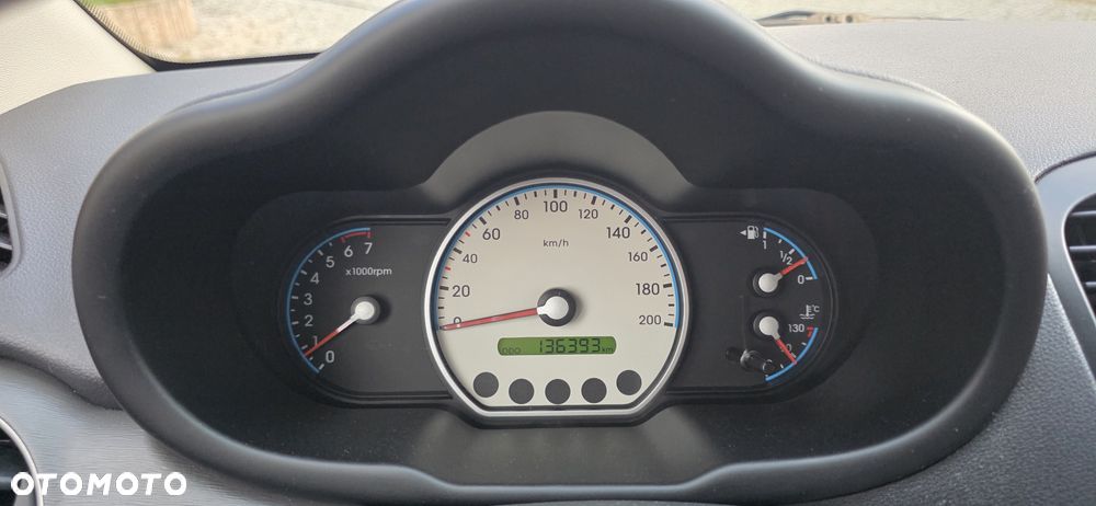Hyundai i10 1.1 Edition Plus - 38