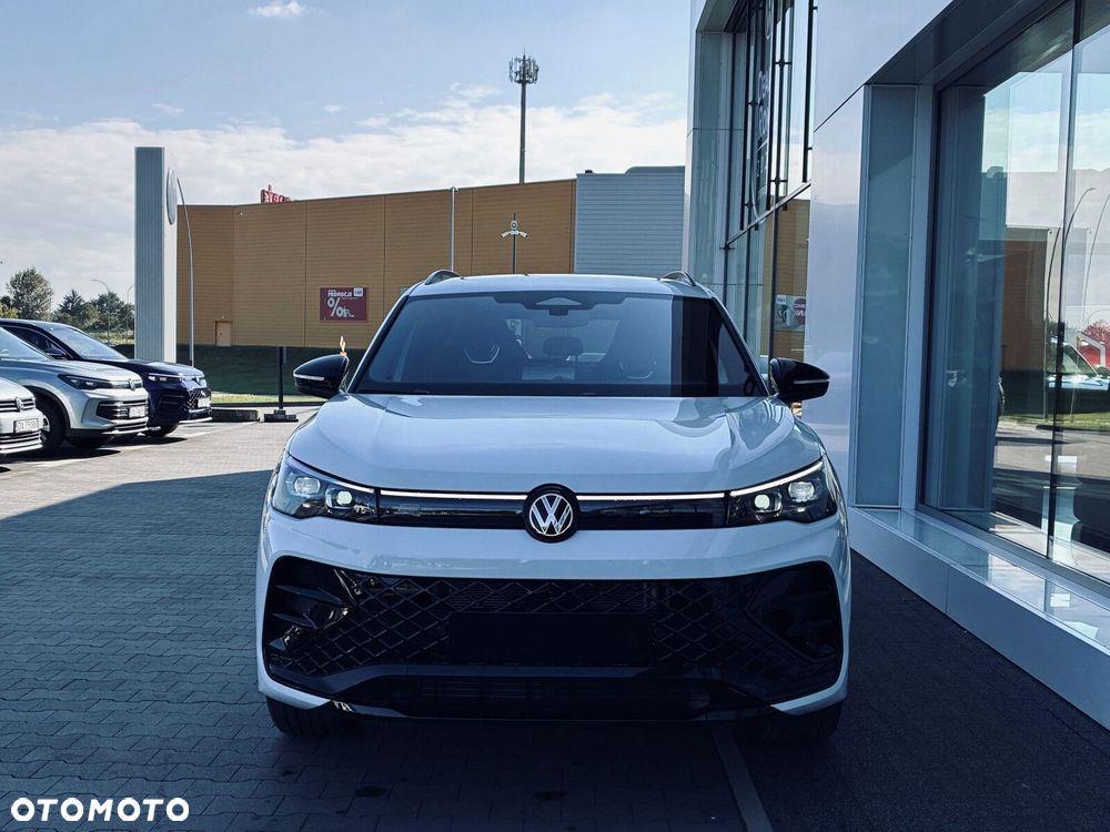 Volkswagen Tiguan - 2