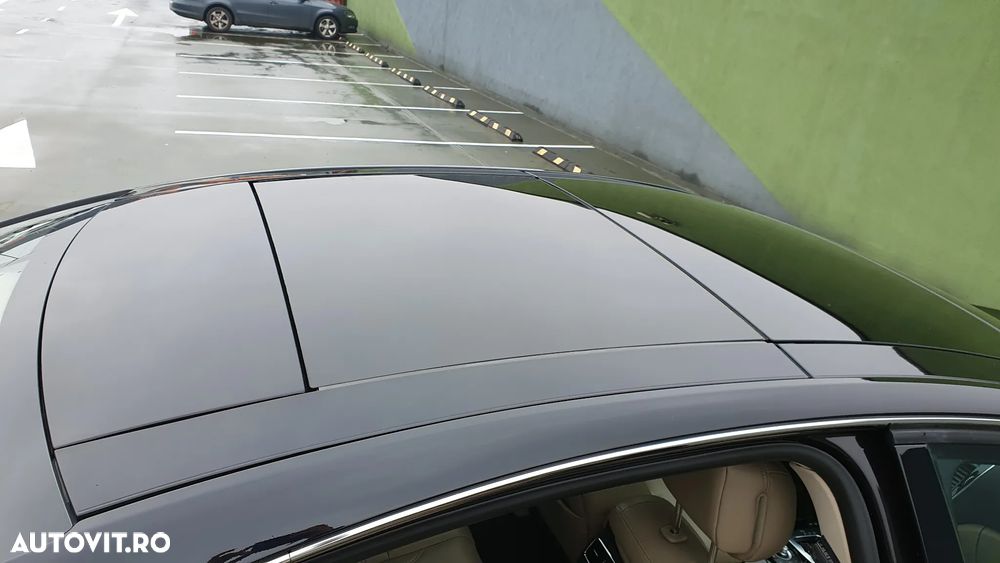 Renault Latitude 2.0 dCi Initiale Aut. - 28