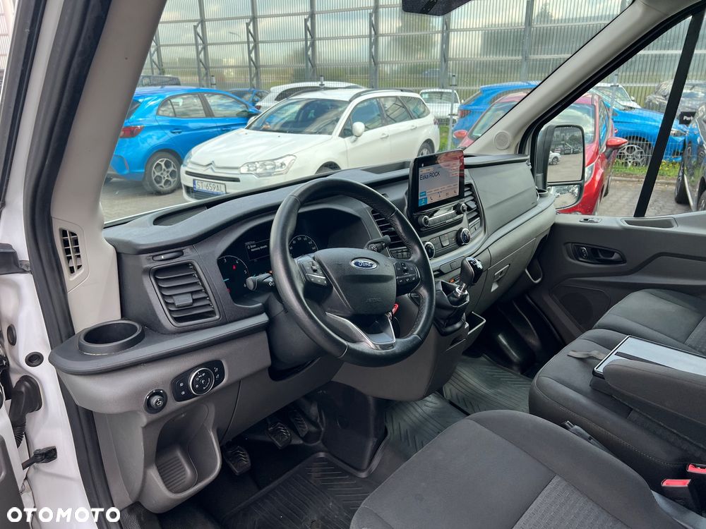 Ford Transit - 24