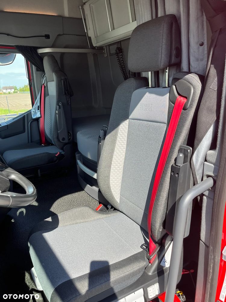 Renault T 520KM - 6