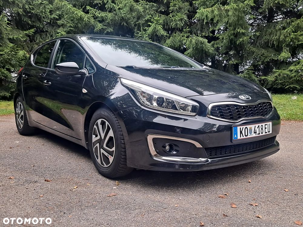 Kia Ceed 1.0 T-GDI Business Line Plus - 3