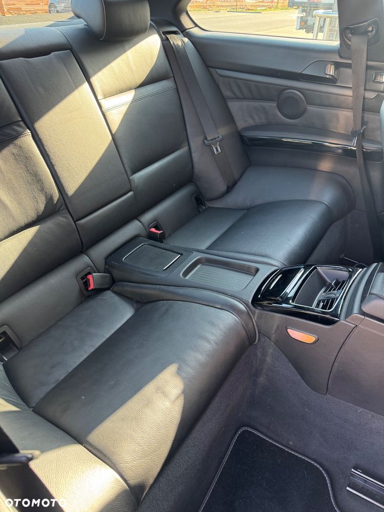 BMW Seria 3 320i - 11