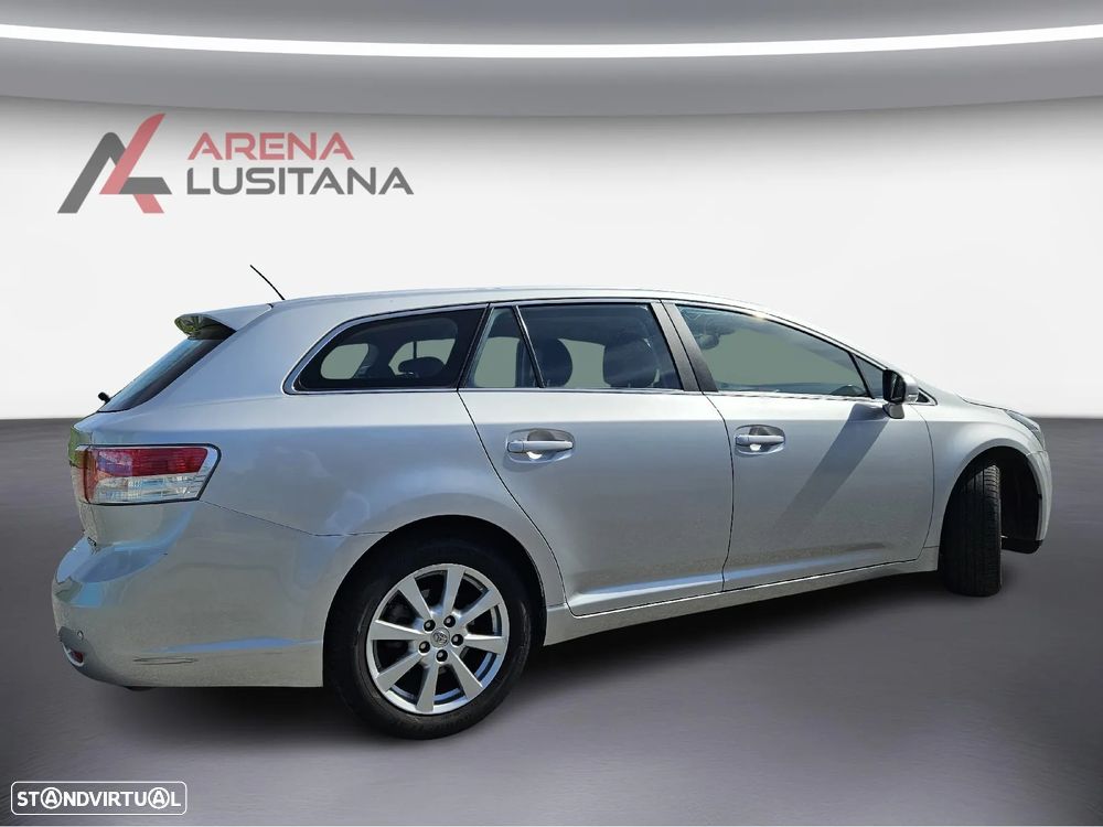 Toyota Avensis SW 2.0 D-4D Exclusive +Pele+GPS - 3