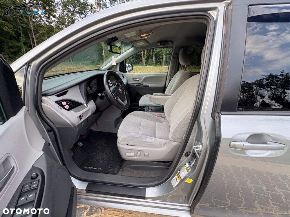 Toyota Sienna 3.5 V6 Limited AWD - 21