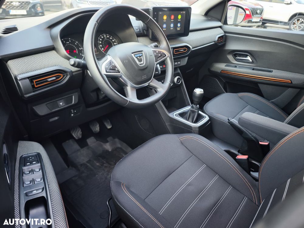 Dacia Sandero - 6