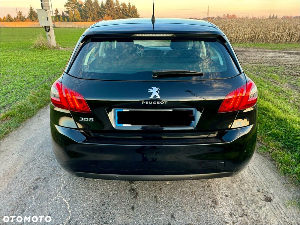 Peugeot 308 - 6
