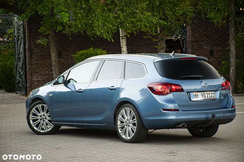 Opel Astra - 10