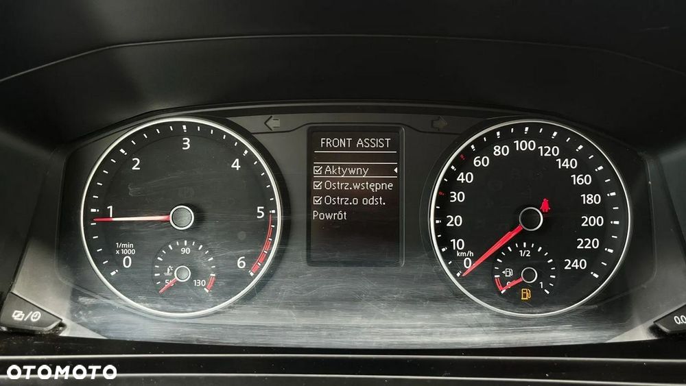 Volkswagen Transporter - 25