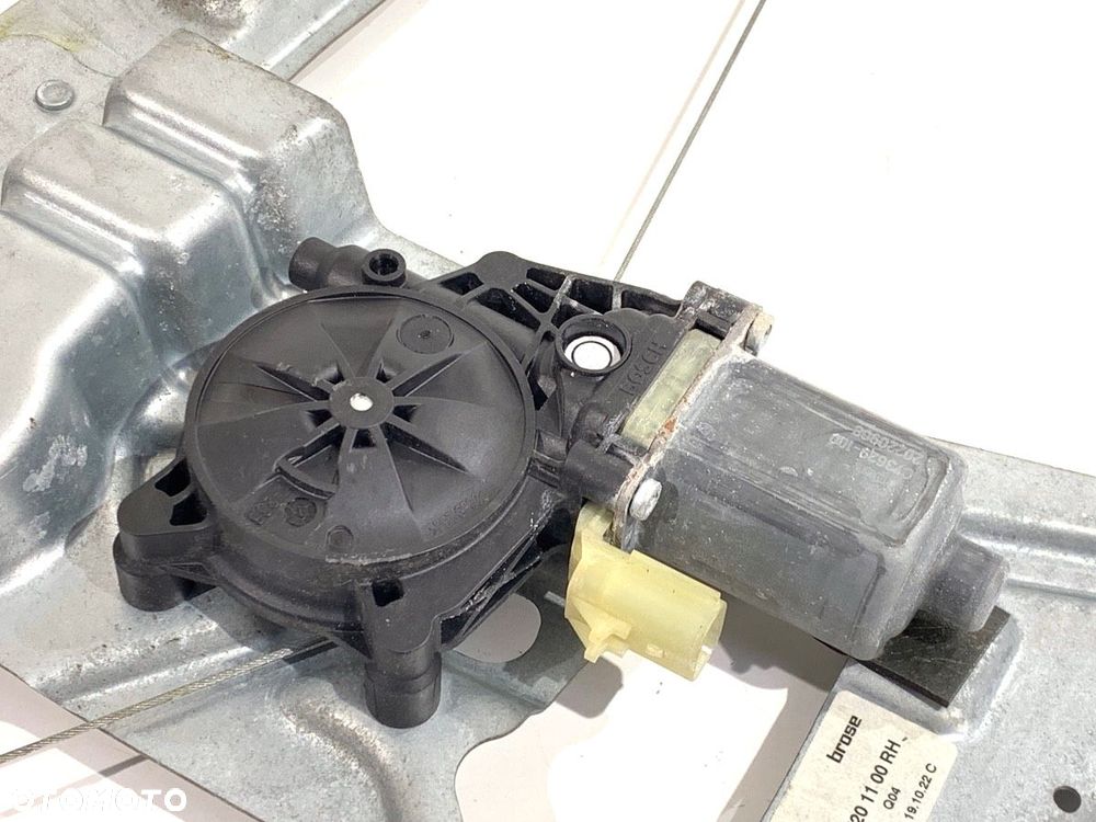 PODNOŚNIK SZYBY PRAWY PRZÓD  MERCEDES-BENZ SPRINTER 3,5-t Tourer Bus (B907) 2018 - 2022 317 CDI - 3