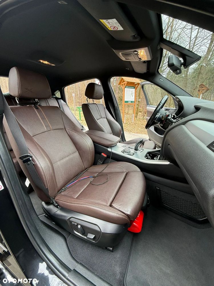 BMW X4 xDrive20i - 29