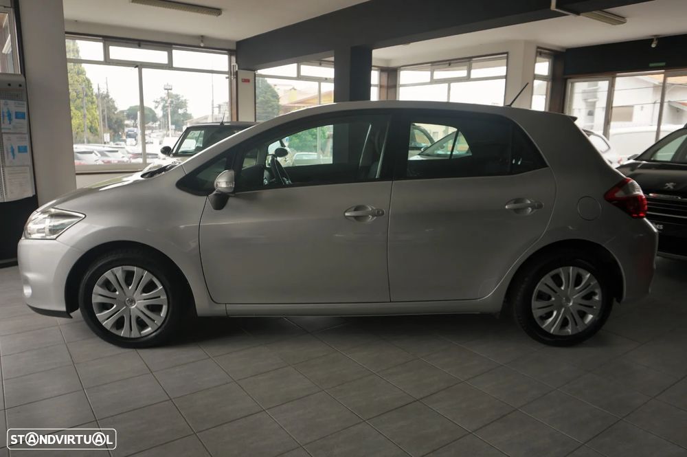 Toyota Auris 1.33 VVT-i ACtive+AC - 4