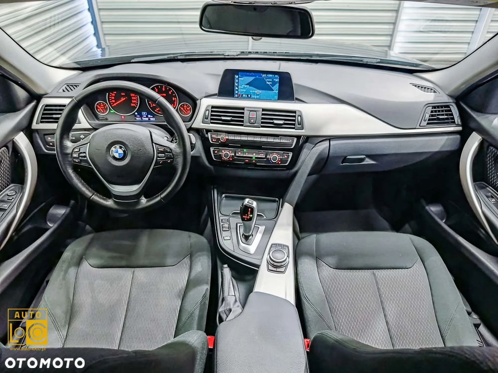 BMW Seria 3 318d Sport Line - 5