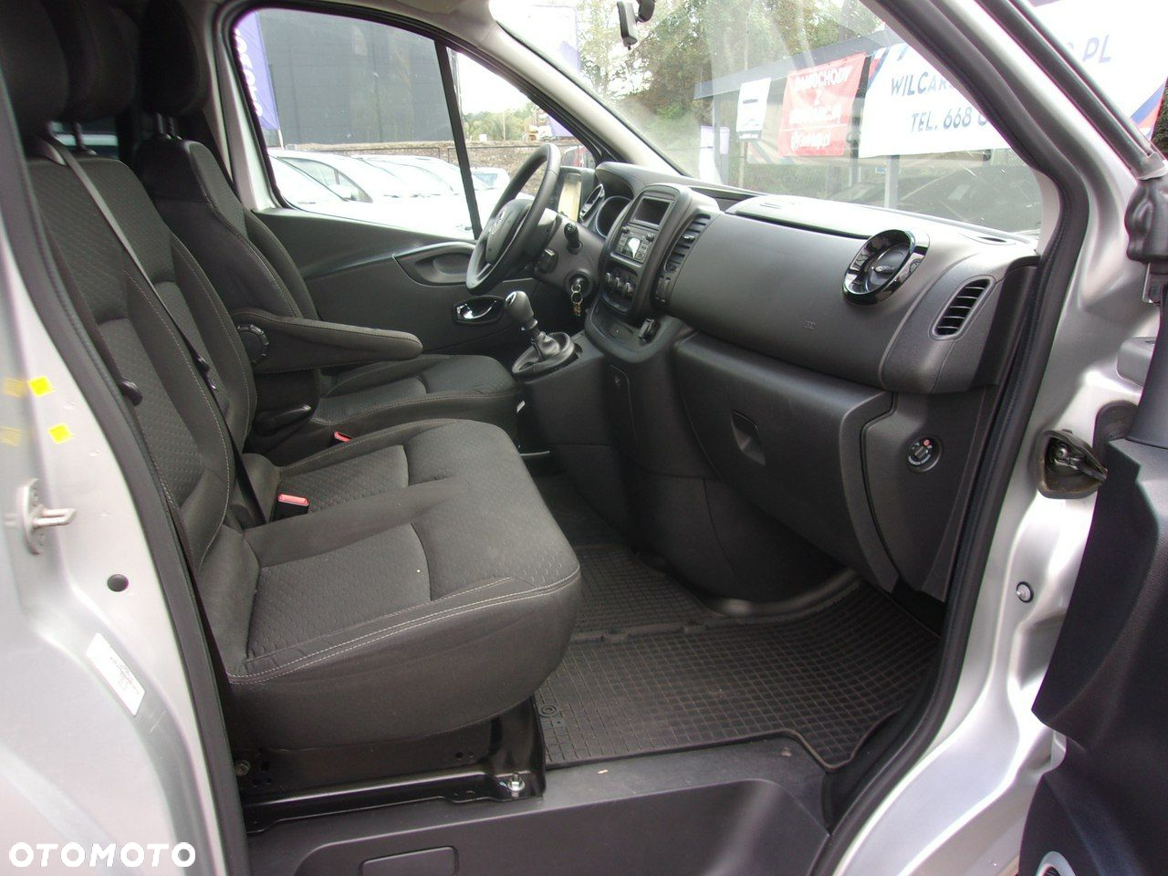Opel Vivaro - 21