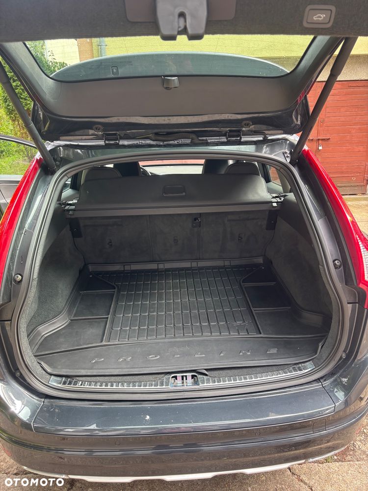 Volvo XC 60 D4 AWD Momentum - 13