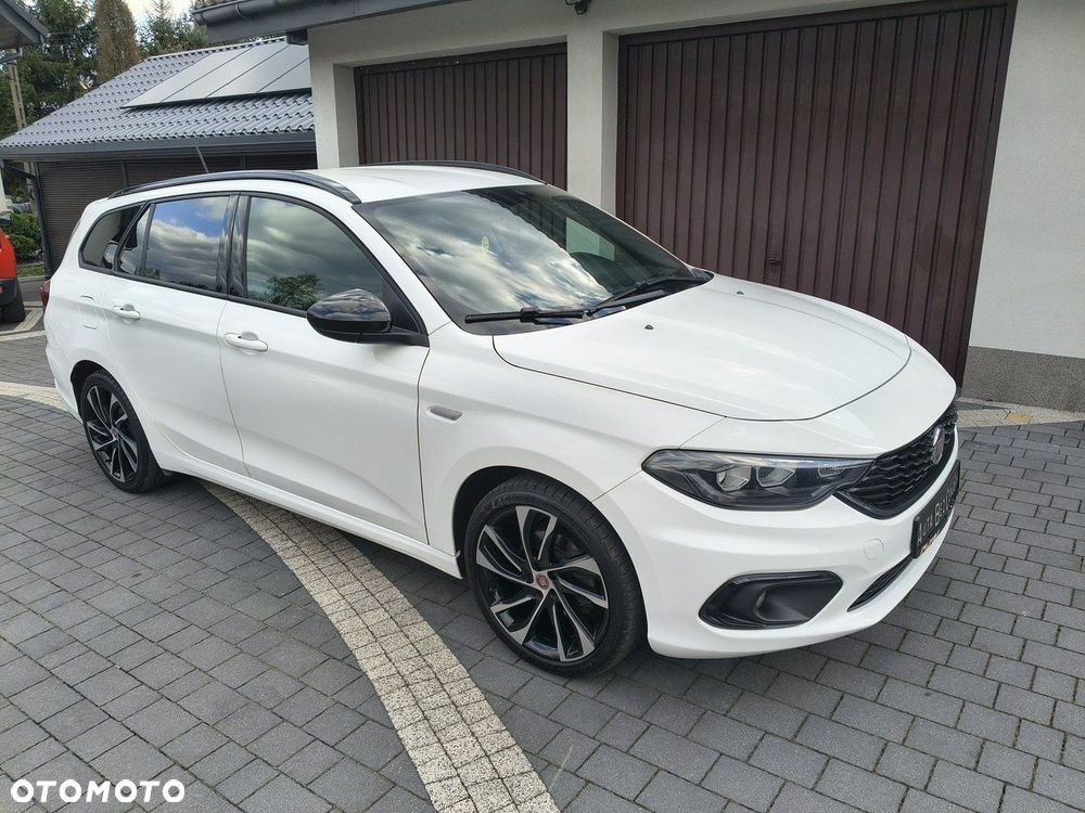 Fiat Tipo 1.4 T-Jet S-Design - 4