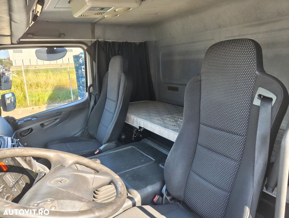Mercedes-Benz Actros - 18