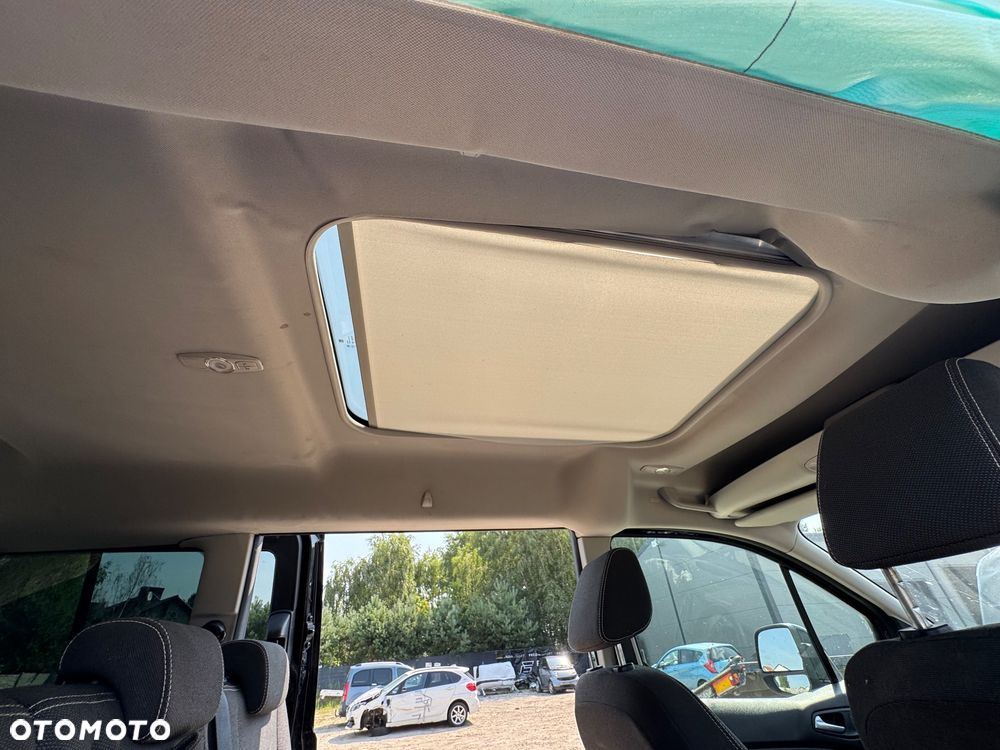 Ford Tourneo Connect - 20