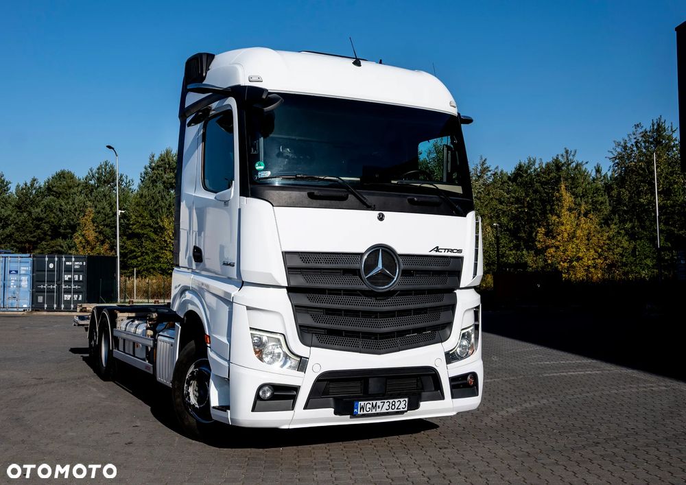Mercedes-Benz ACTROS 2545 6X2 - 9
