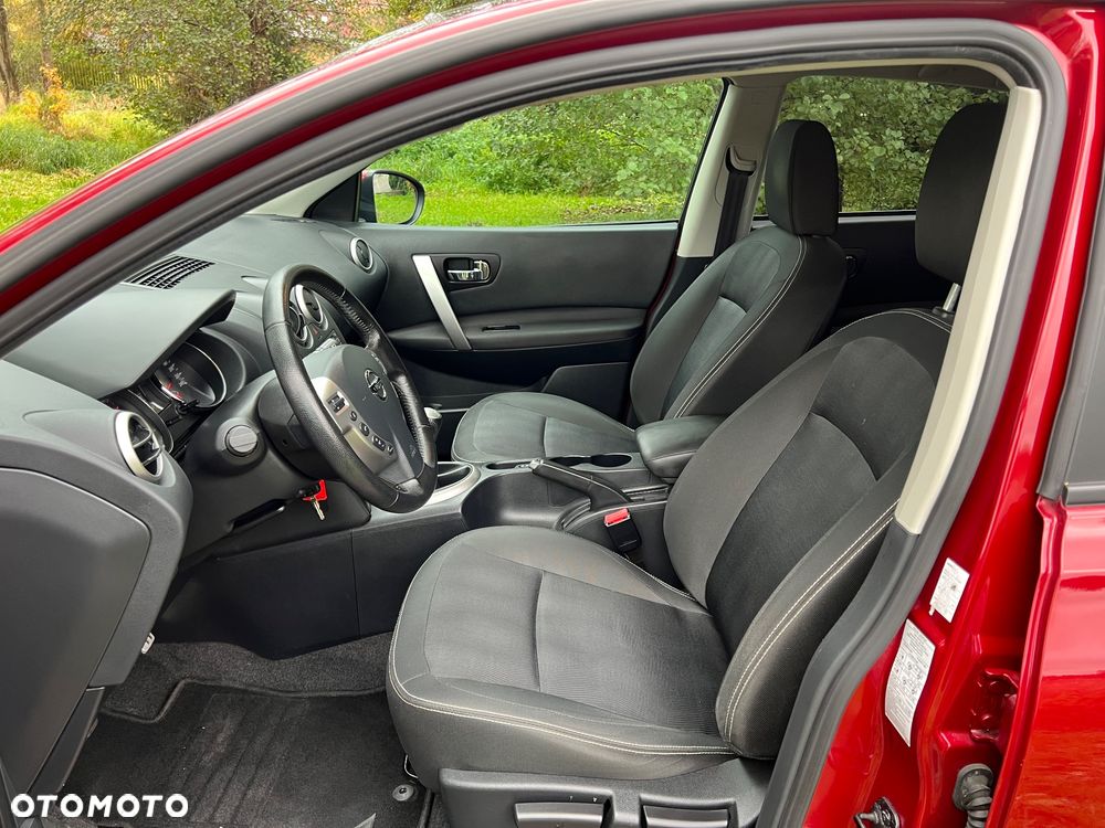 Nissan Qashqai 2.0 dCi DPF I-Way - 13