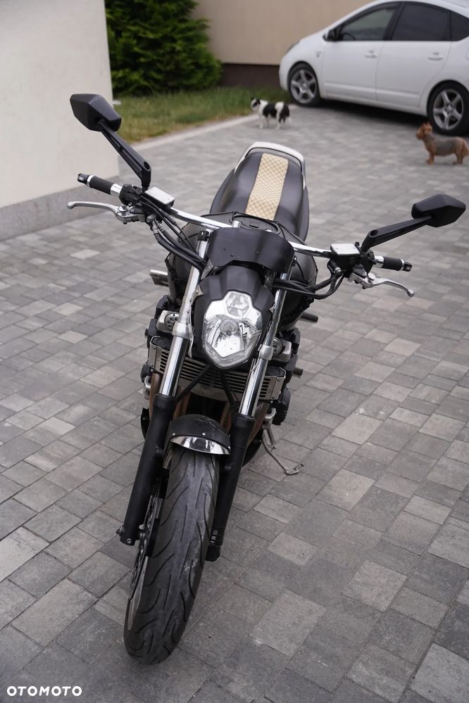 Yamaha XJR - 15