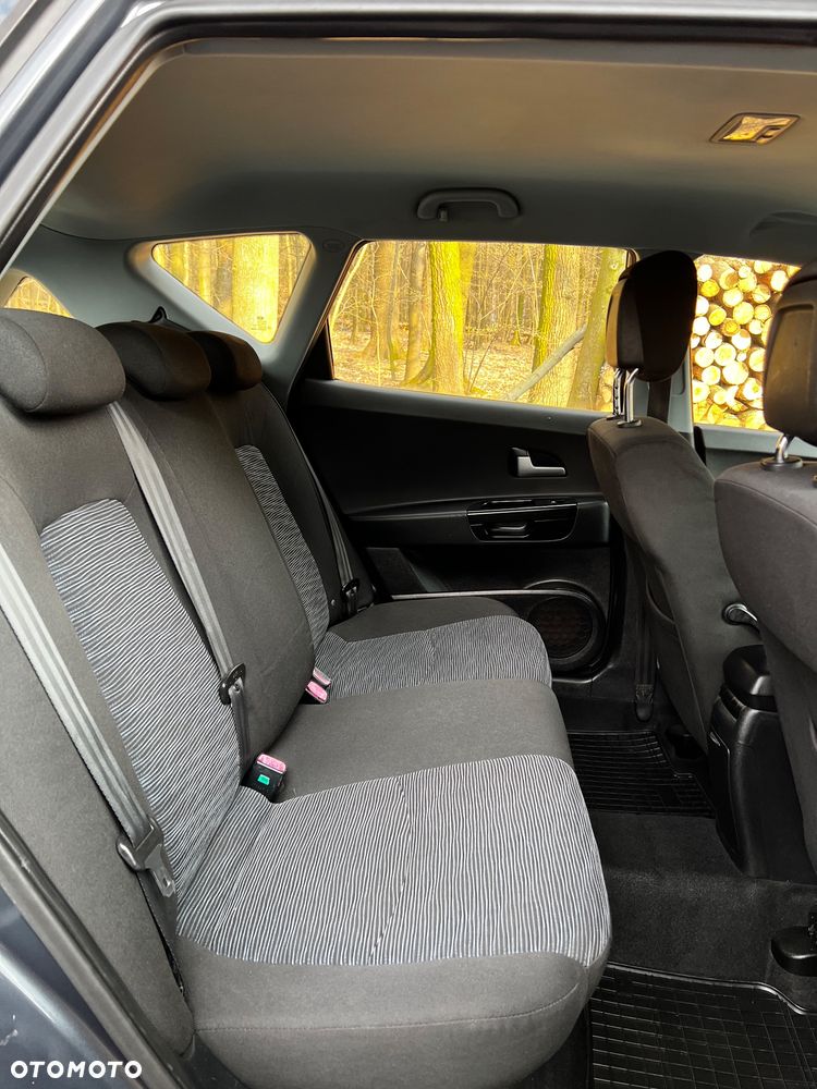 Kia Ceed 1.6 Crdi Comfort + - 8