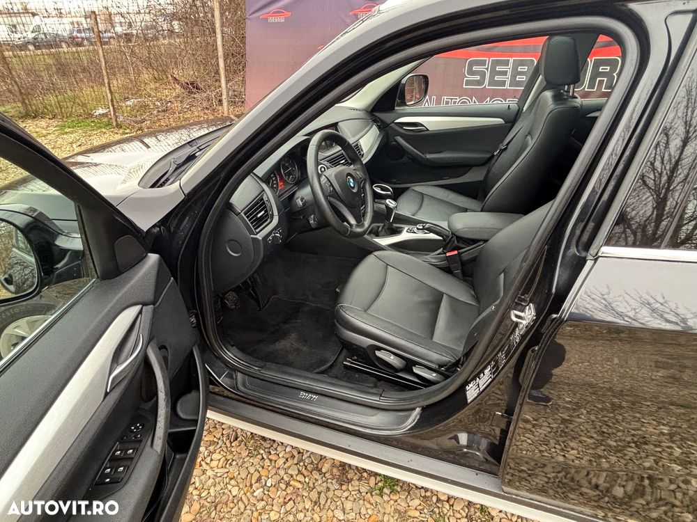BMW X1 xDrive20d xLine - 13