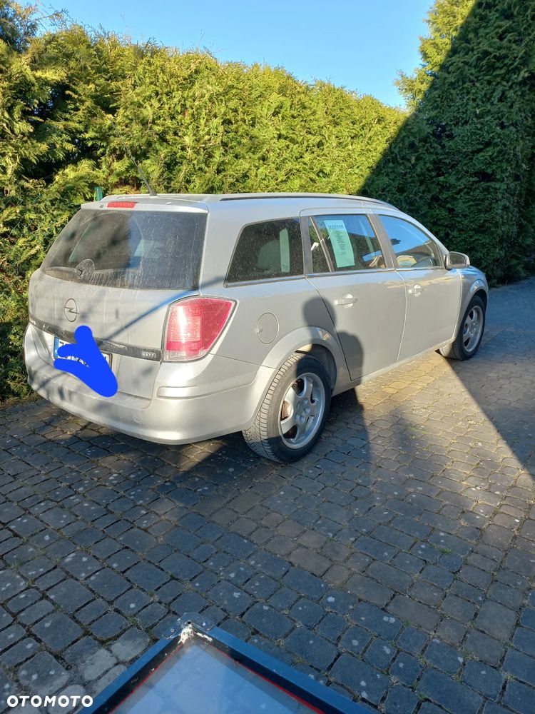 Opel Astra 1.3 CDTI - 2