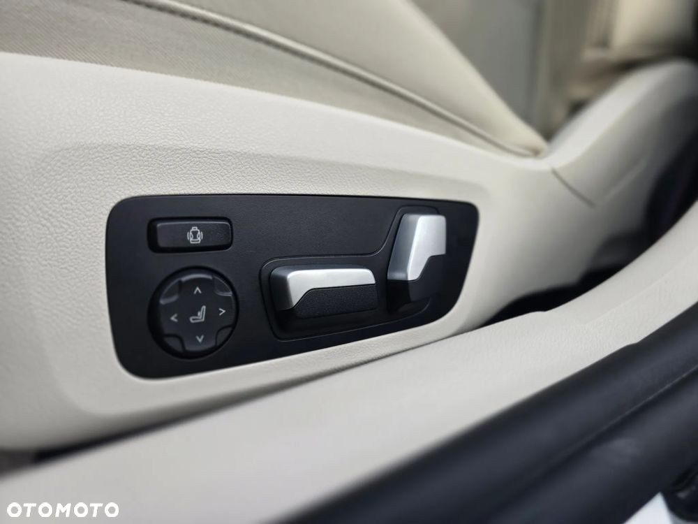 BMW Seria 8 840d xDrive - 29