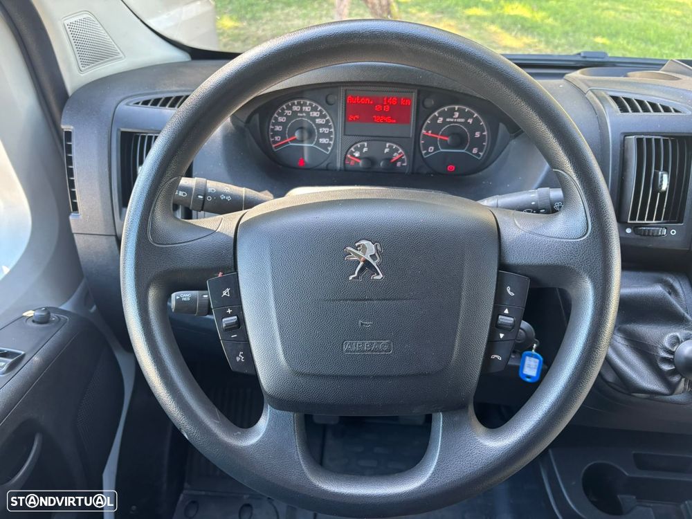 Peugeot Boxer 2.2 BLUEHDI 120cv - L1 H1 - AC - IVA DEDUTÍVEL - 18
