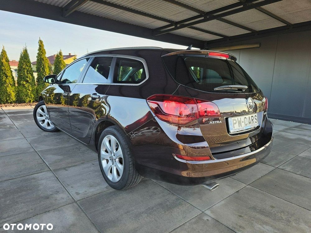 Opel Astra - 4