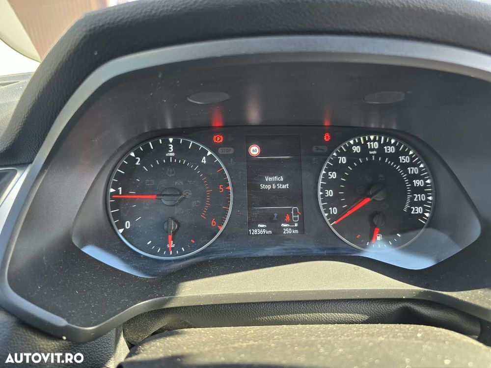 Renault Captur BLUE dCi Intens - 11