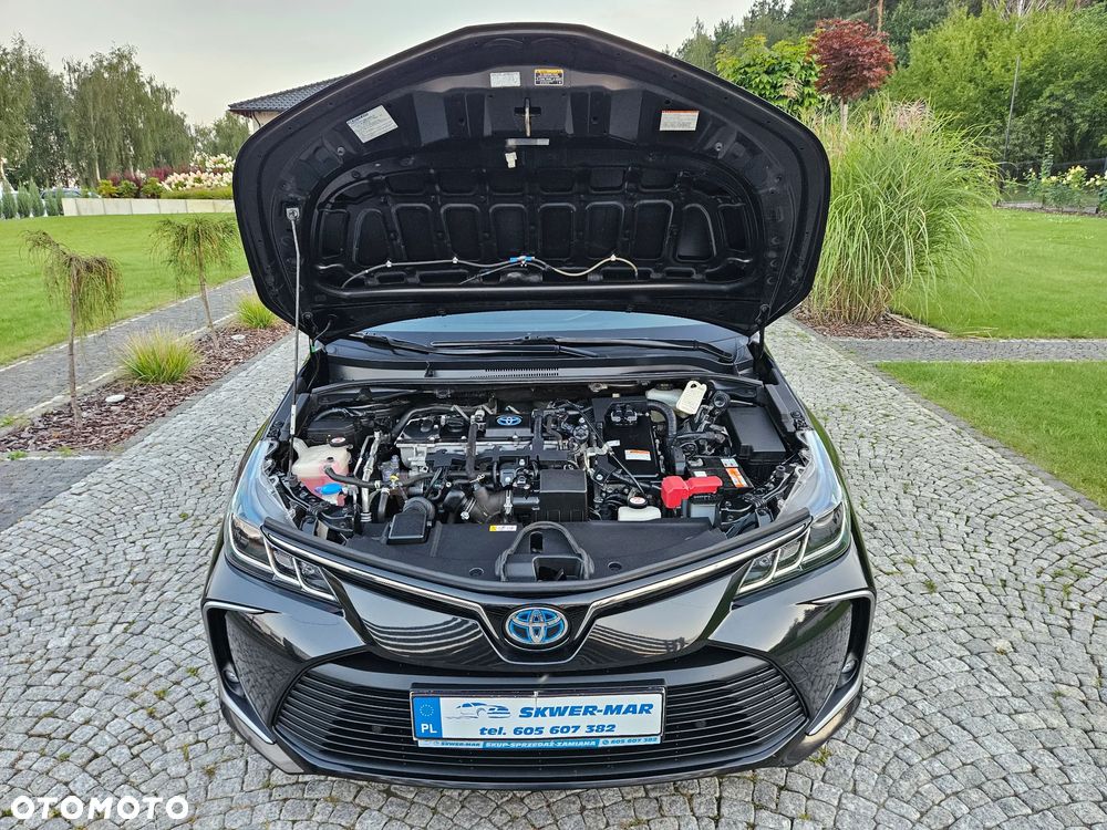 Toyota Corolla 1.8 Hybrid Comfort - 35