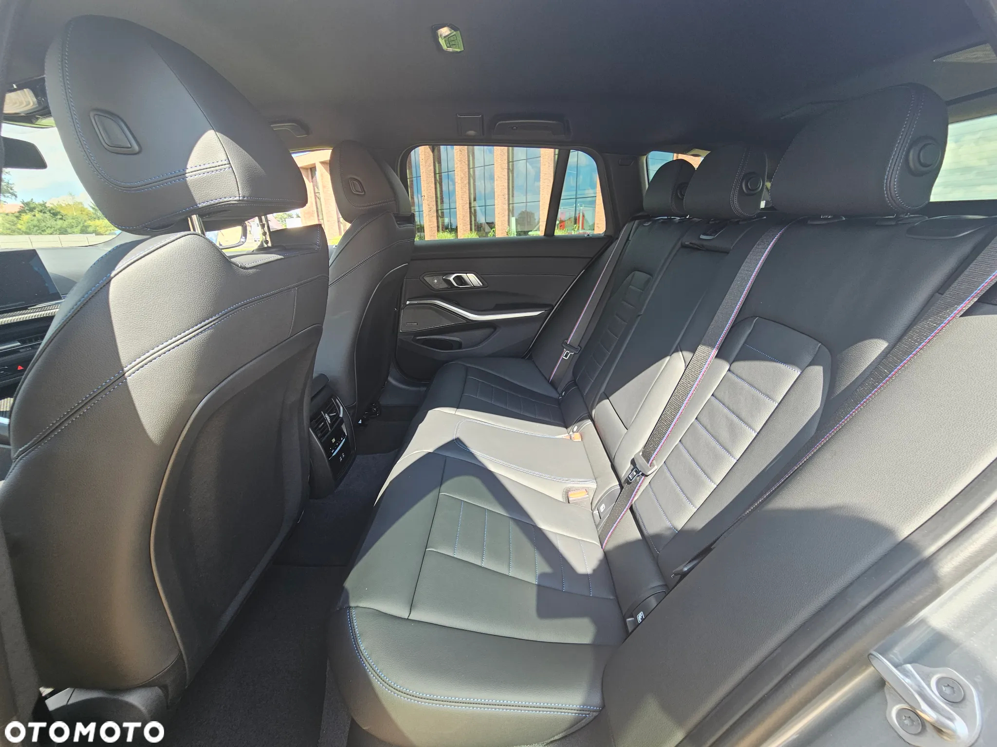 BMW Seria 3 - 12
