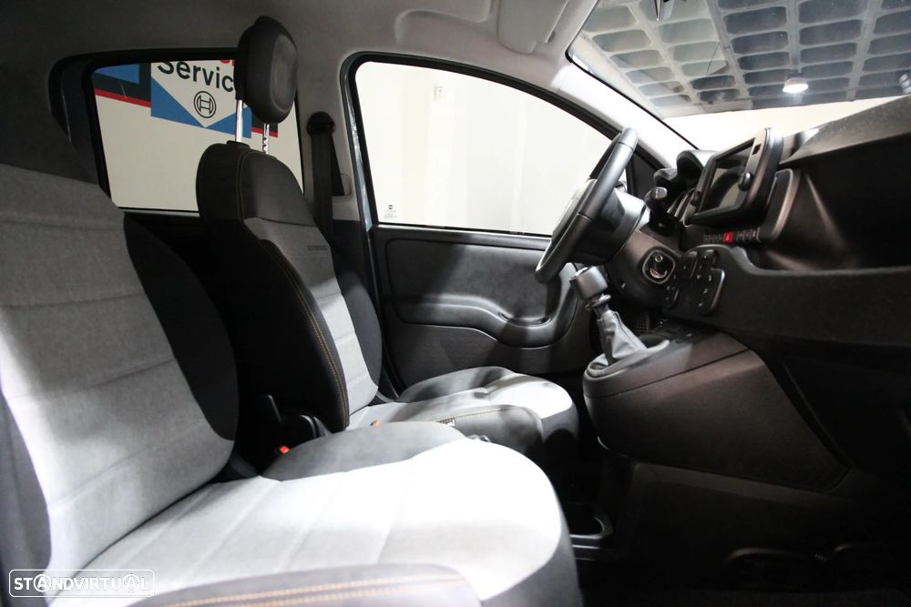 Fiat Panda 1.0 Hybrid Cross - 9