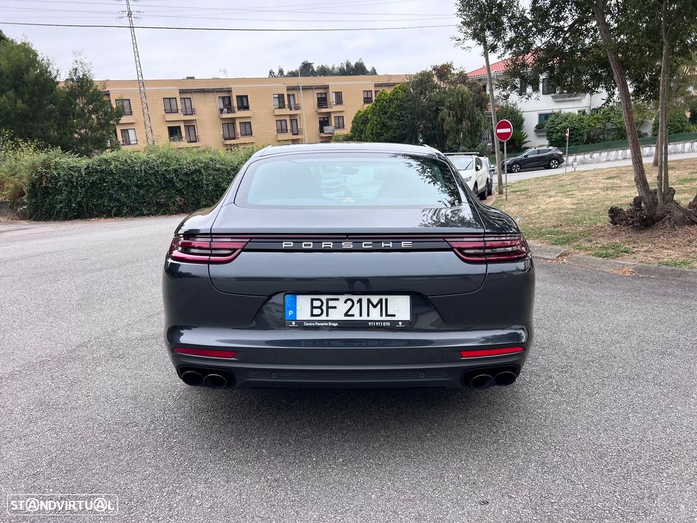 Porsche Panamera 4 E-Hybrid Executive - 5