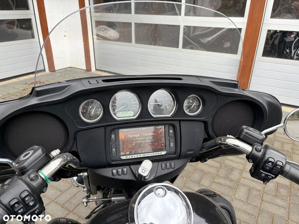 Harley-Davidson Tri Glide - 11