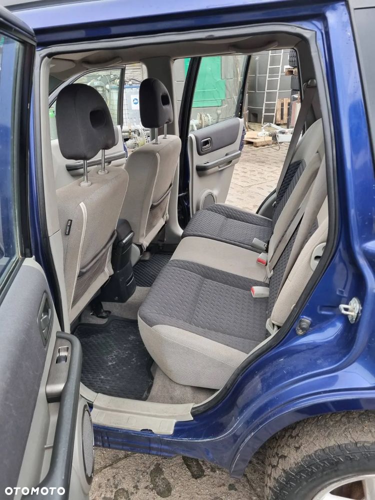 Nissan X-Trail 2.5 Elegance - 23