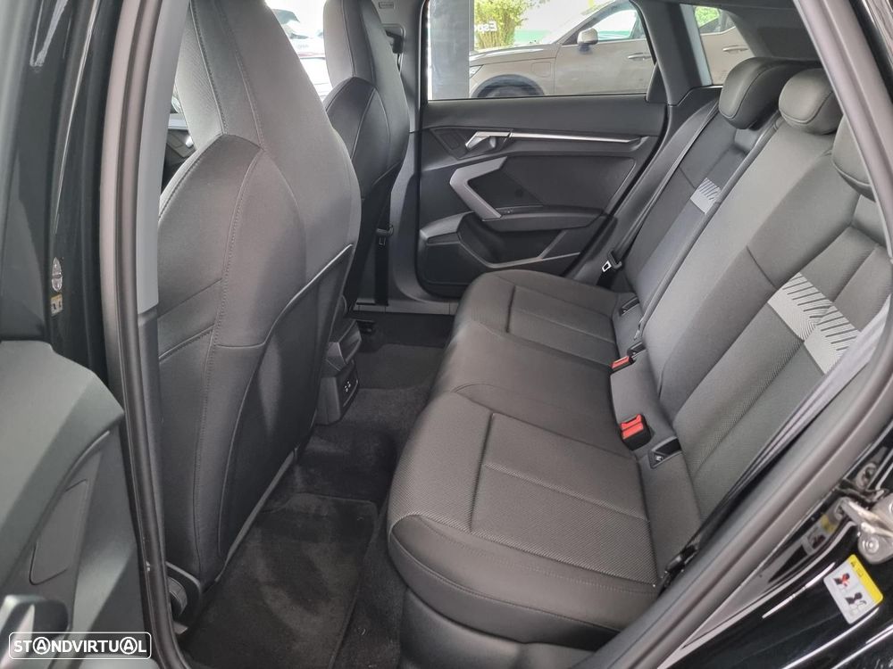 Audi A3 Sportback 30 TFSI Advanced - 16