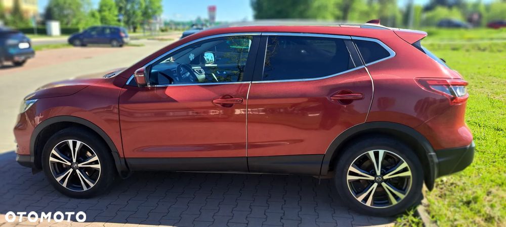 Nissan Qashqai 1.6 DIG-T N-Connecta - 12