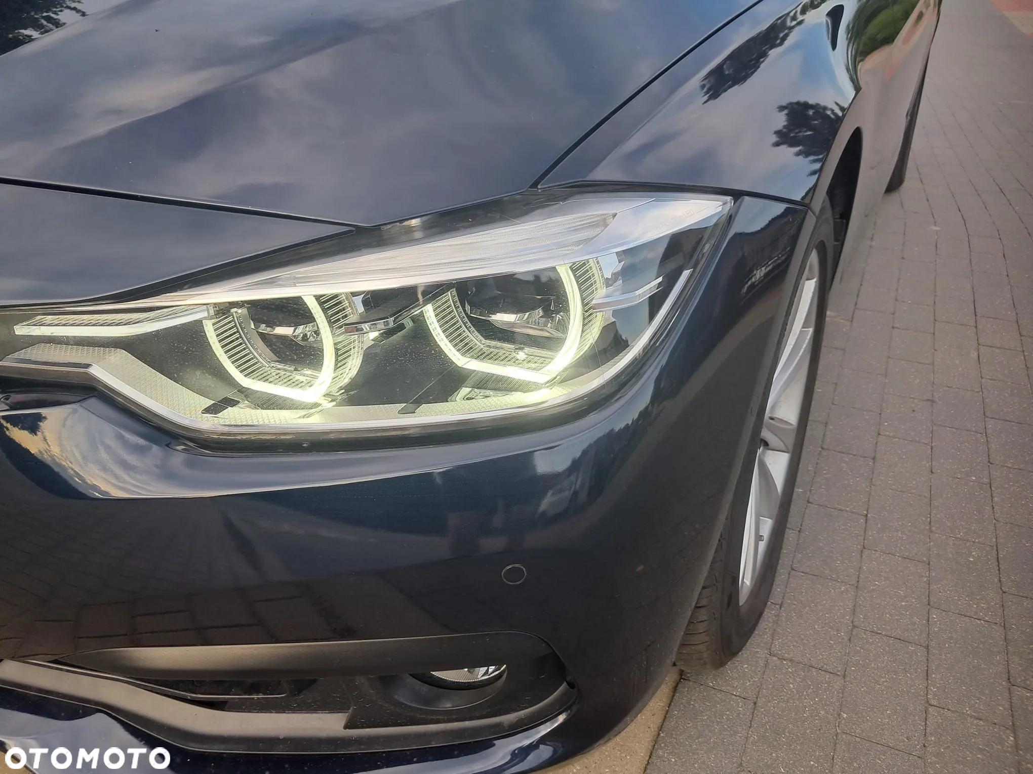 BMW Seria 3 330d M Sport - 2