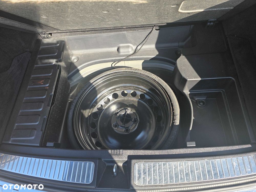 Mercedes-Benz GLK - 4