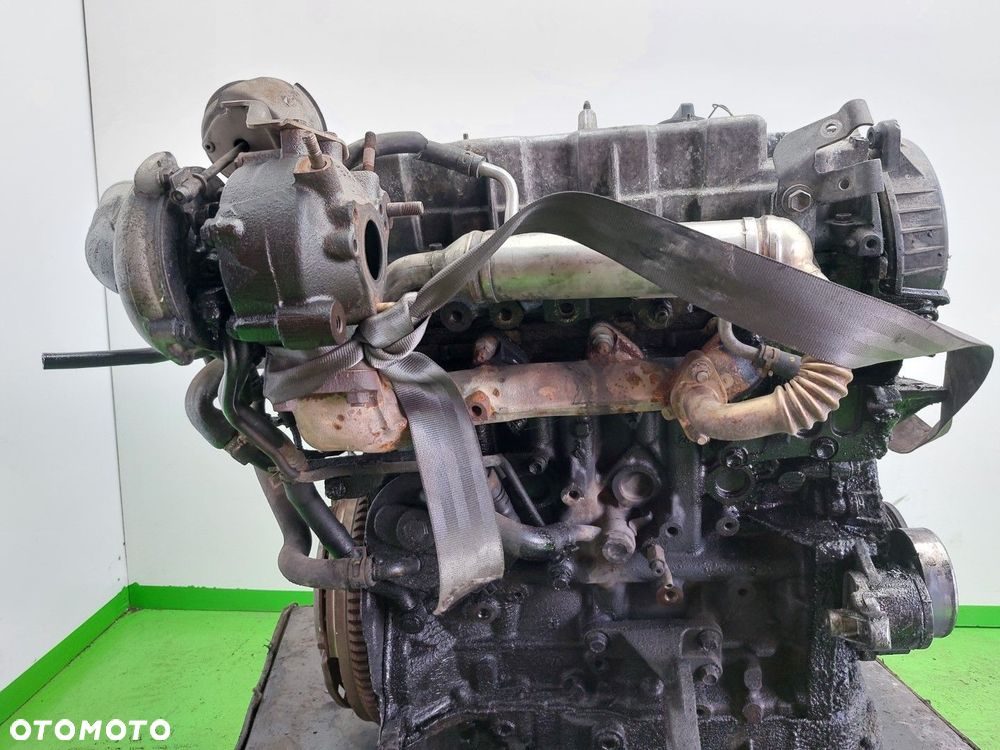 Silnik słupek diesel Toyota Avensis II T25 2.0D4D  2003-2006 KOD:1CD - 13