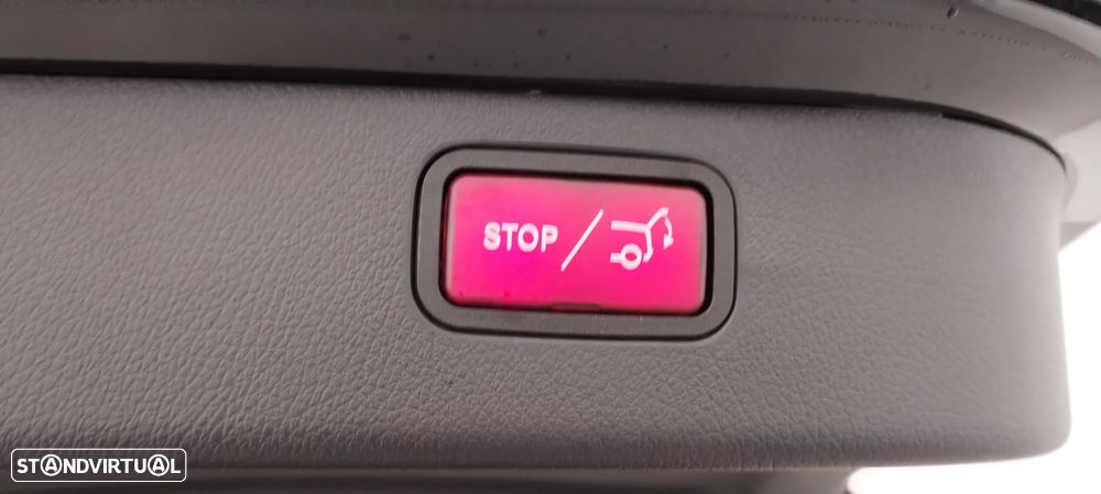 Mercedes-Benz C 300 e Avantgarde - 33